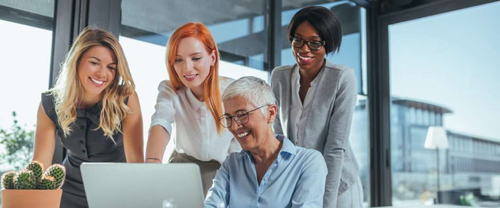 APS’ Aaron Johnson Ranked as a Best CEO for Women