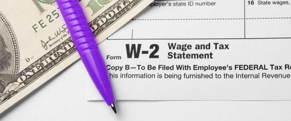 W-2 vs Last Pay Stub: What’s the Difference? | APS Payroll