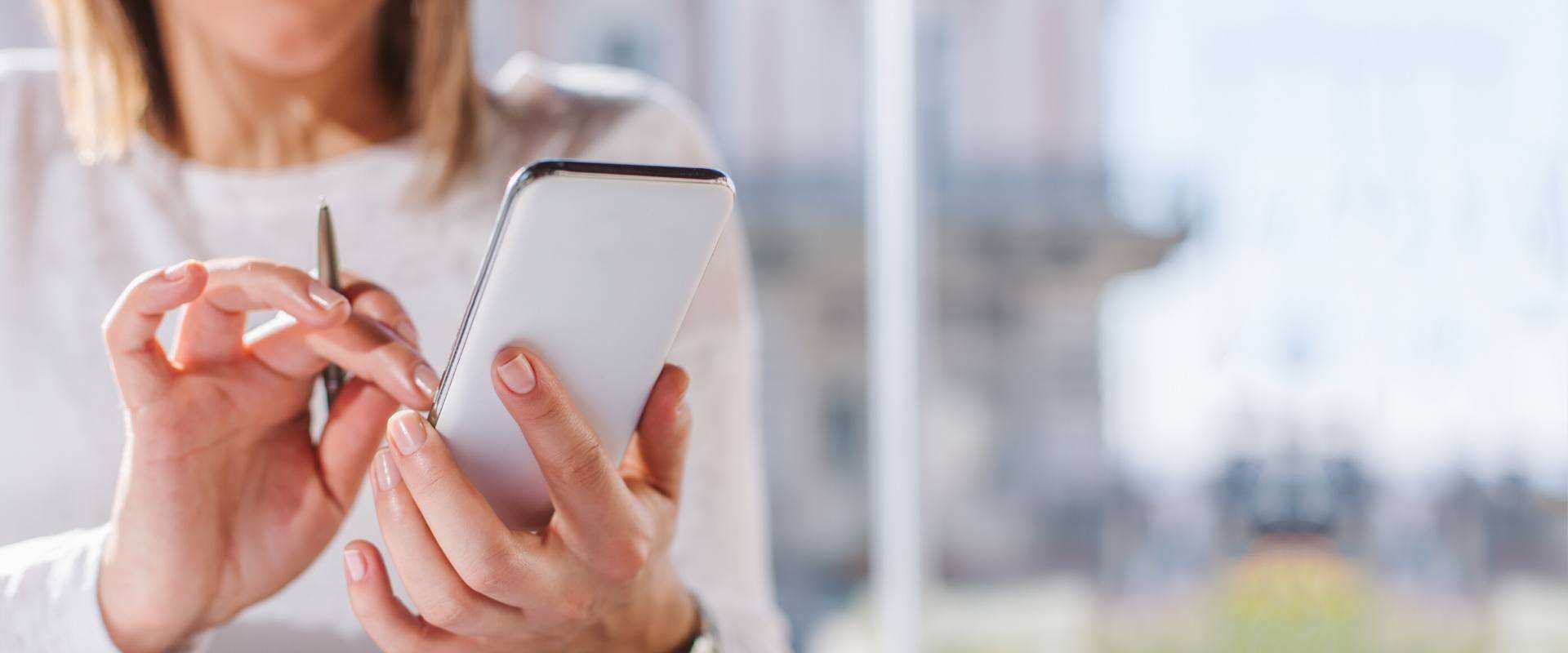 APS Enhances its Employee Self-Service Mobile App